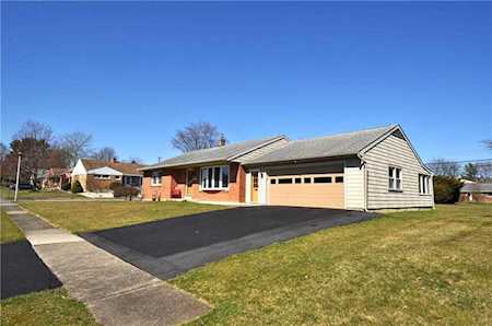 3821 Turner St Allentown, PA 18104