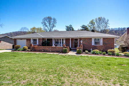 945 River Chase Rd Lenoir City, TN 37772