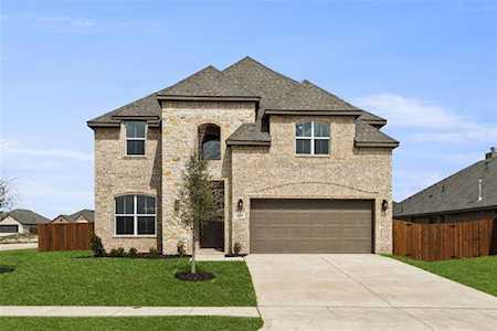1401 Fox Glen Trail Crowley, TX 76036