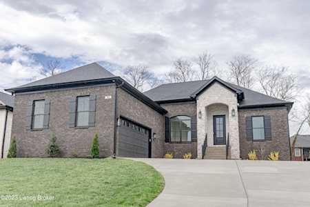180 Cherokee Dr Shelbyville, KY 40065