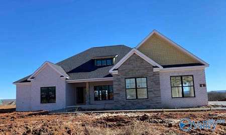 134 Stone River Road Huntsville, AL 35811