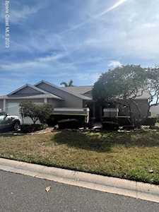 401 Maple Bluff Circle Melbourne, FL 32940