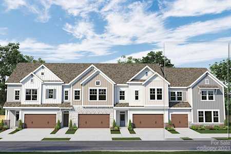 9020 Charles Francis Ln Cornelius, NC 28031