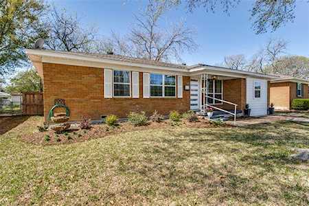 2237 Toulon Lane Dallas, TX 75227
