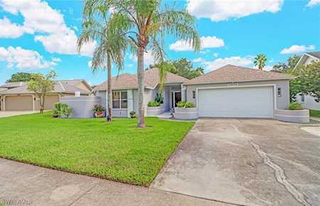 13610 Willow Bridge Dr North Fort Myers, FL 33903