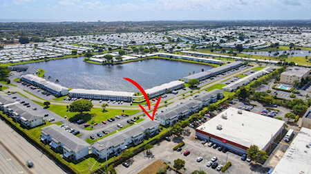 1115 Lake Terrace #201 Boynton Beach, FL 33426