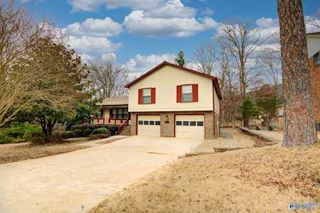 2703 SE Gaines Road Huntsville, AL 35803