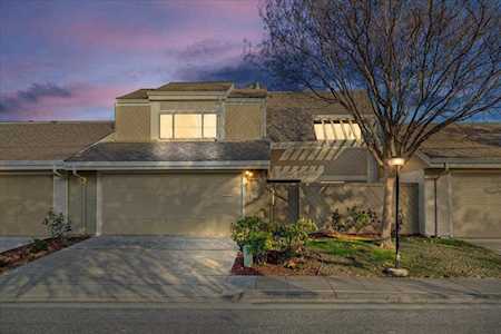 4277 Lake Santa Clara Dr SANTA CLARA, CA 95054