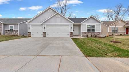 1010 Timber Bluff Dr Wentzville, MO 63385