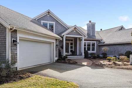 9 Forest Edge Plymouth, MA 02360
