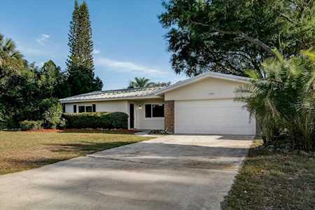 13934 Montego Dr Seminole, FL 33776