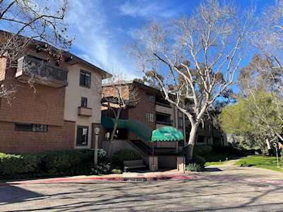 8850 Villa La Jolla Dr #308 La Jolla, CA 92037