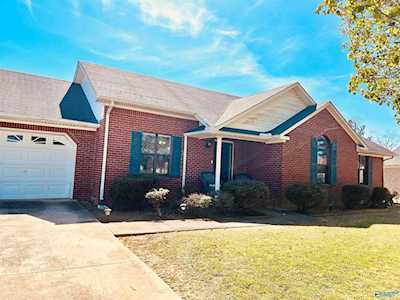 1210 Sommers Ridge Drive Athens, AL 35611