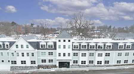 425 Lagrange Street #209 Boston, MA 02132