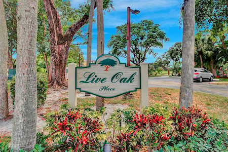 9401 Live Oak Pl #103 Davie, FL 33324