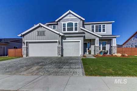5428 N Chestnut Hill Way Meridian, ID 83646