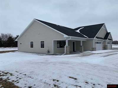 101 Butterfly Ct Blue Earth, MN 56013