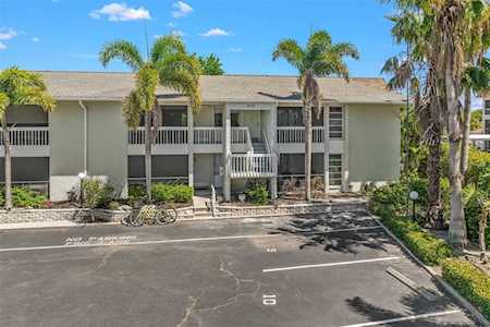 6717 Midnight Pass Rd #8 Sarasota, FL 34242