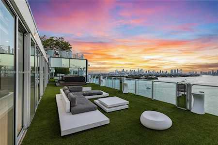 1100 West Ave #TS-2/3 Miami Beach, FL 33139