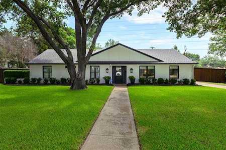 11326 Crestline Avenue Dallas, TX 75229