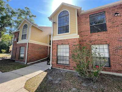 8758 Mallard Reserve Dr #102 Tampa, FL 33614