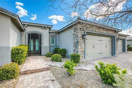 6152 Serenity Bluffs St Las Vegas, NV 89149