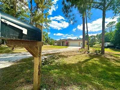 18180 N 42nd Road Loxahatchee, FL 33470