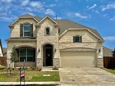 5404 Bradford Green Trail Flower Mound, TX 75028