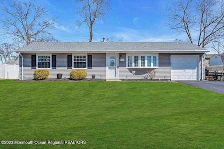 553 California Ave Brick, NJ 08724