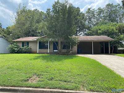 300 Cumberland Drive Huntsville, AL 35803