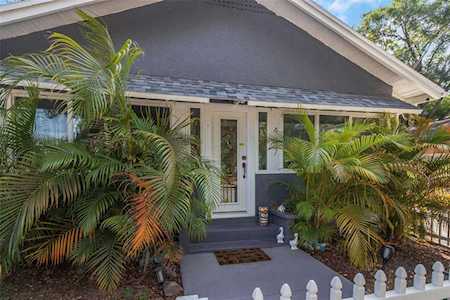 407 Vine Ave Clearwater, FL 33755
