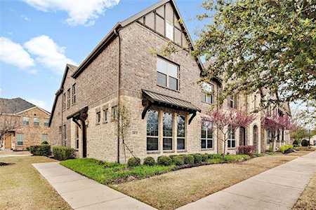 2400 Holt Drive #D Carrollton, TX 75010