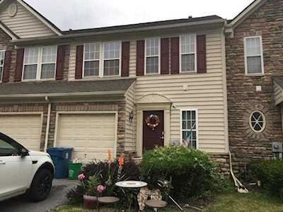 111 Knollwood Dr Easton, PA 18042