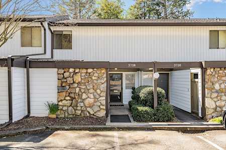 3728 Winding Creek Ln Charlotte, NC 28226