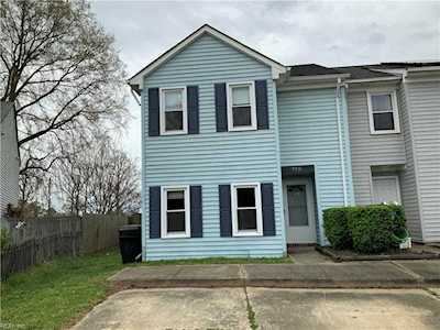 712 Glenshire Dr Virginia Beach, VA 23462