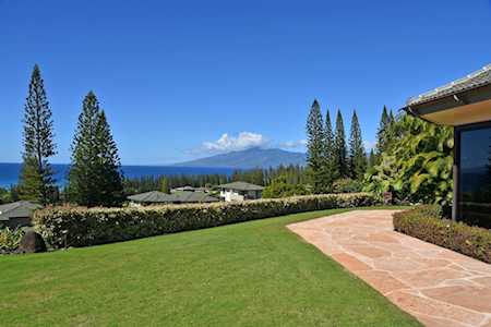 330 Cook Pine Dr Lahaina, HI 96761