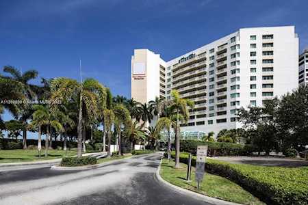 2670 E Sunrise Blvd #319 Fort Lauderdale, FL 33304