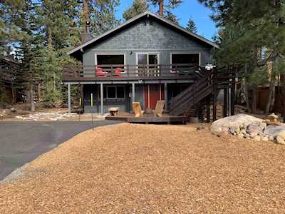 17 Pinehurst Mammoth Lakes, CA 93546