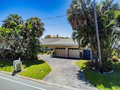 3976 Belle Vista Dr E St. Pete Beach, FL 33706