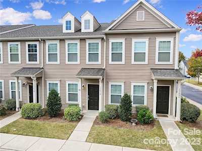 13410 Calloway Glen Dr Charlotte, NC 28273