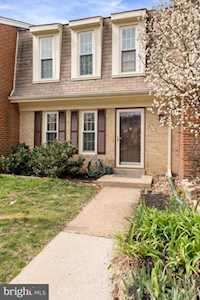 5807 Banning Place Burke, VA 22015
