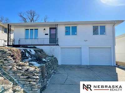 4521 Bancroft St Omaha, NE 68106
