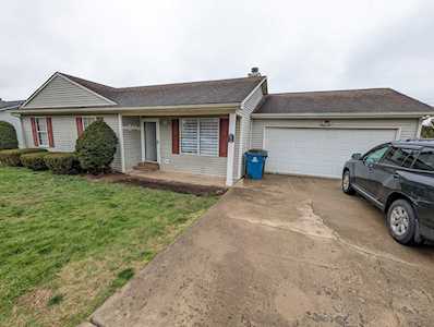 1132 Southpoint Dr Georgetown, KY 40324