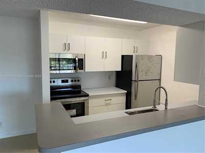 3995 W Mcnab Rd #B310 Pompano Beach, FL 33069