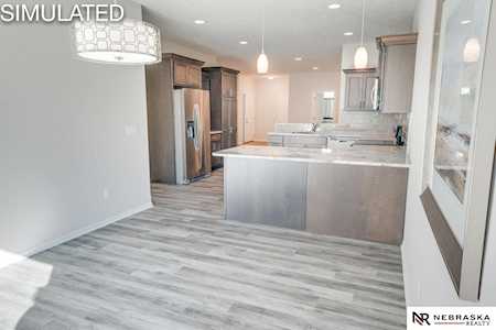 313 Deep Water Dr Lincoln, NE 68527