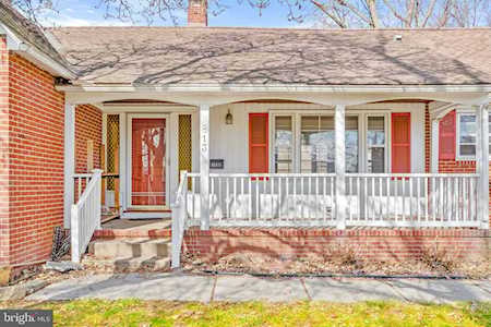 813 W Kings Hwy Mount Ephraim, NJ 08059