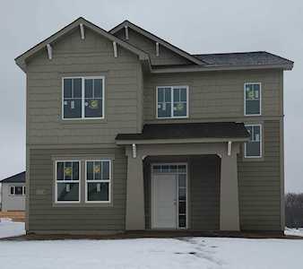 1507 100th Avenue NW Coon Rapids, MN 55433