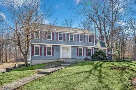 24 Olsen Dr Warren Twp., NJ 07059