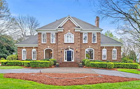 4407 Cameron Oaks Dr Charlotte, NC 28211