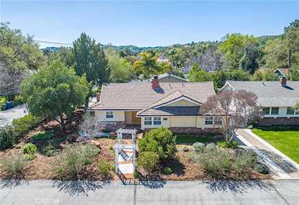 23410 Happy Valley Dr Newhall, CA 91321